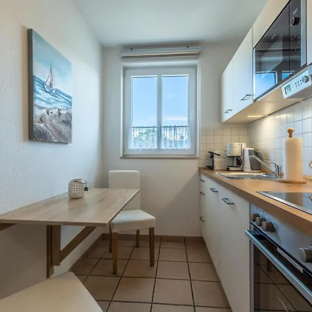Karola, 20 Apartment Goehren (Ruegen)