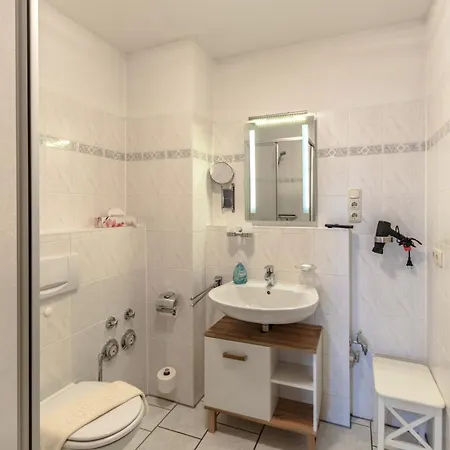 Karola, 20 Apartment *